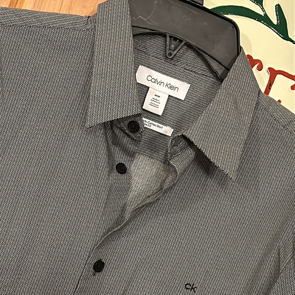 Calvin Klein long sleeve dress shirt stretch, cotton slim fit